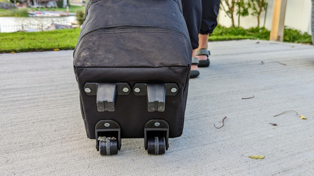 caravan canopy v-series - both the wheels and the rest studs are mounted more than a inch...