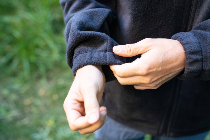 columbia steens mountain 2.0 full zip - the mt steens lacks thumb holes which traditionally help with...