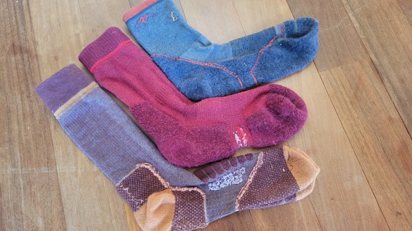 hiking socks - here&#039;s a comparison of the cushioning and breathable panels on the...