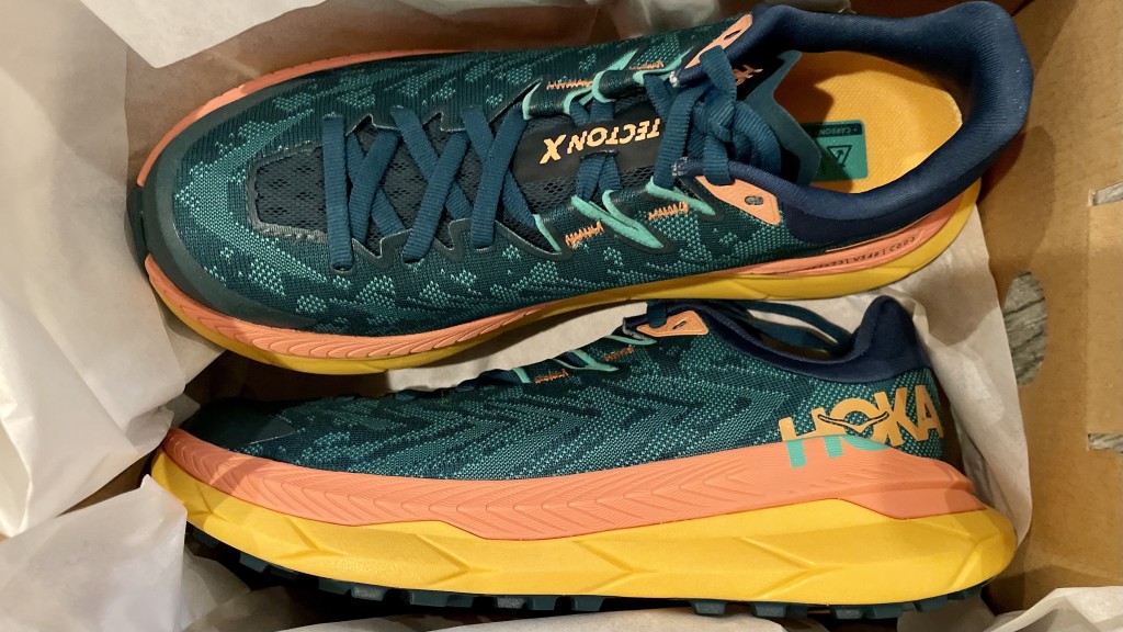 HOKA Tecton X mujer