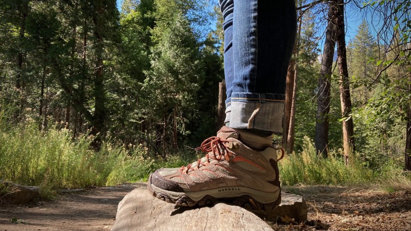 ミドルブーツ Merrell Women's Moab 3 Mid Waterproof Hiking Boots Merrell Women's Moab 3 Mid Waterproof Boots | OutdoorSports.com