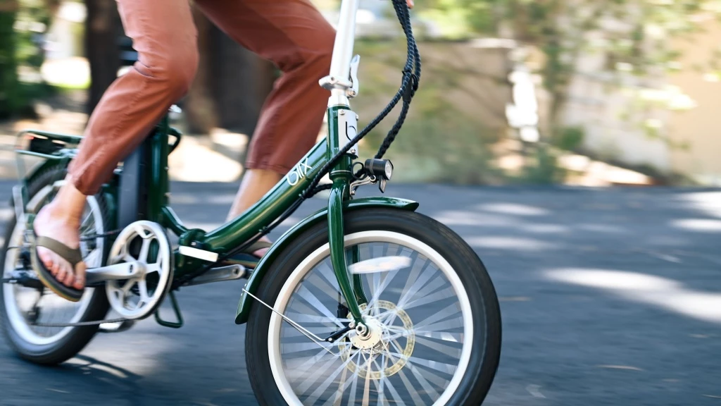 electric bike - the blix vika+ flex is a high-performing folding model that boasts...