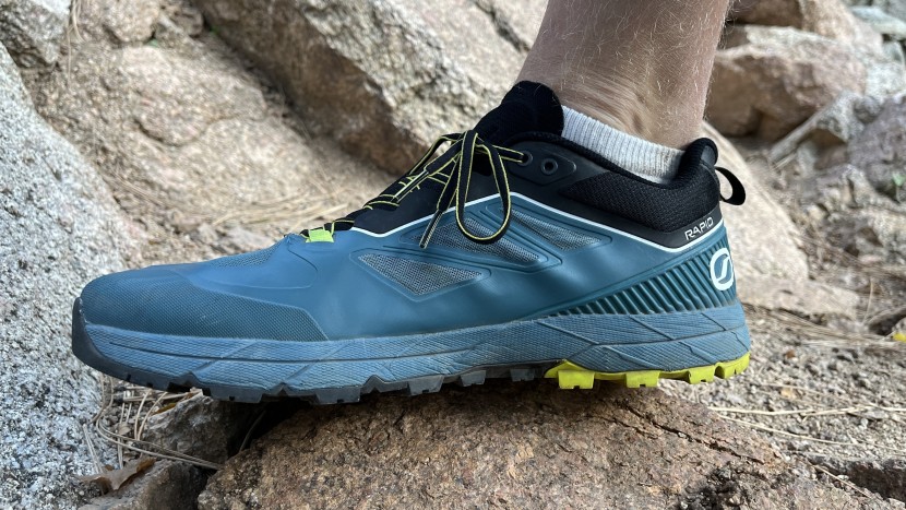 scarpa rapid - a thick cushion and rubberized toe and heel supports add some...