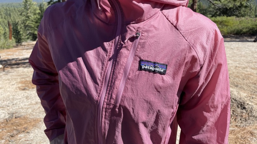 running jacket womens - behold the high-scoring, and affordable patagonia houdini. this...