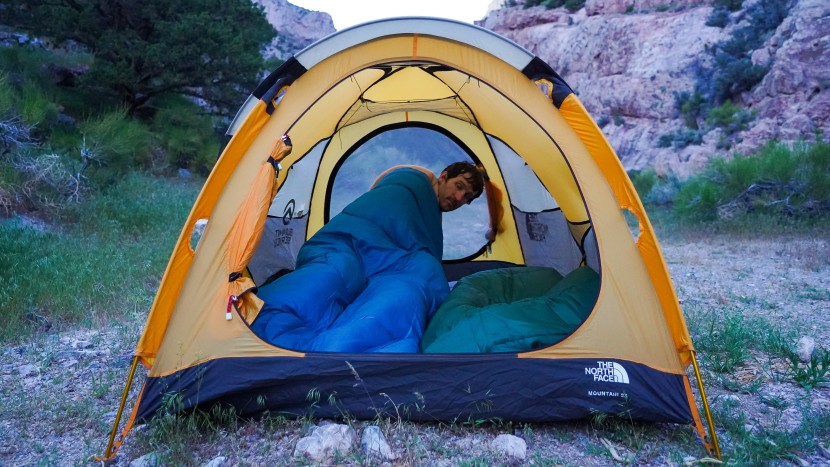 sleeping bag - the coleman brazos is good for the mild adventurer who doesn&#039;t need...