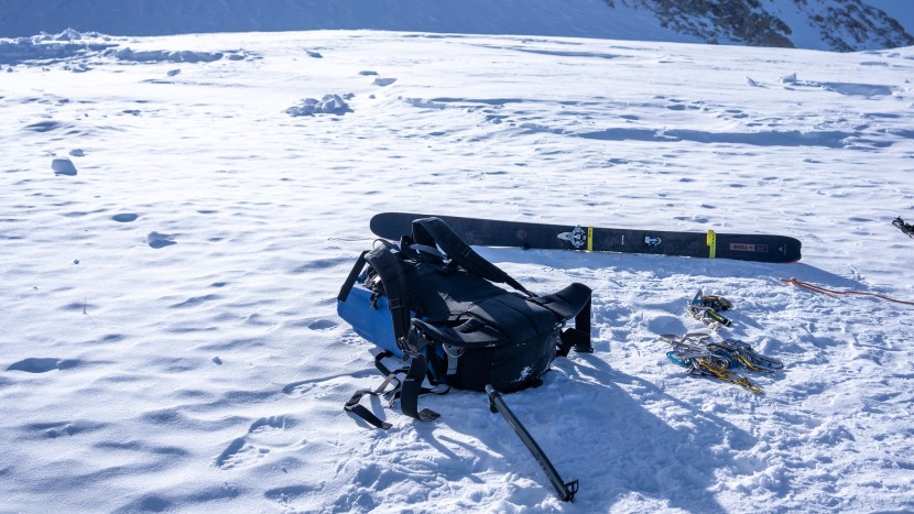 dynastar m-tour 99 f-team open - the tested dynastar m-tour 99 at 17,000 feet on denali.