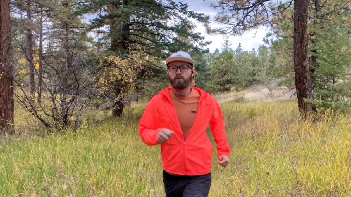 Brooks Canopy Review (The Canopy blocks wind and rain surprisingly well and is light and comfortable at a variety of intensities.)