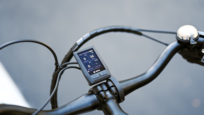 you can customize which data to display on the screen.