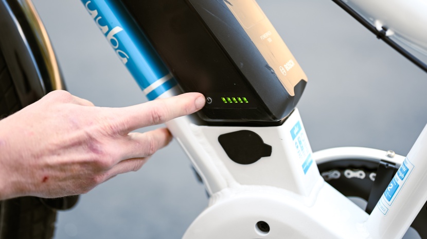 you can check your remaining battery power directly on the battery...