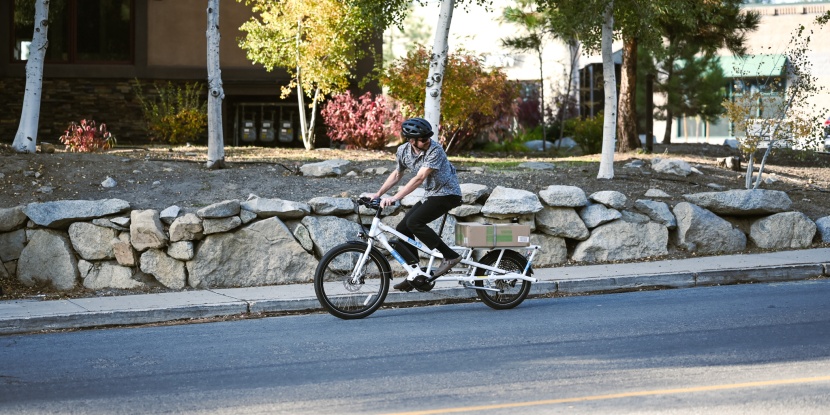 yuba spicy curry - this class 1 e-bike doesn't have a throttle. to activate powered...