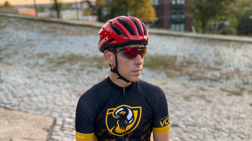 from quartering on, the huge vents are very visible and the vivid...