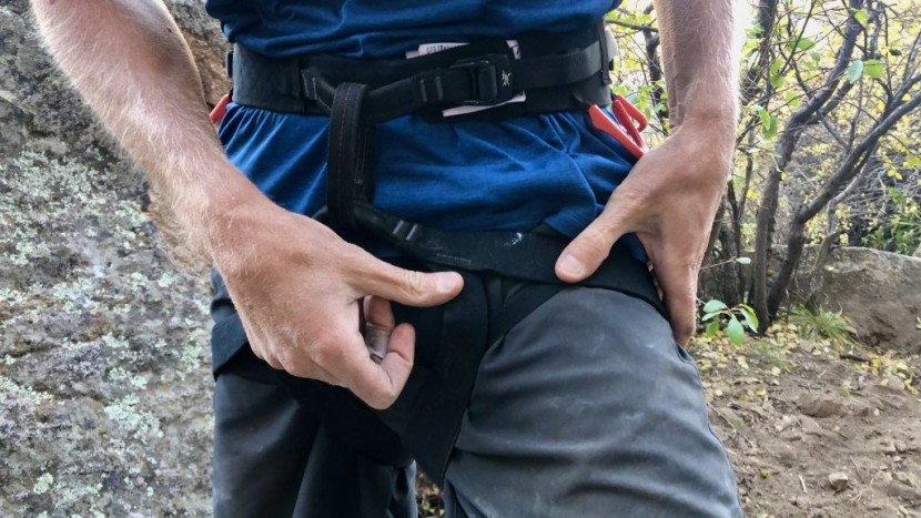 arc'teryx c-quence - the c-quence is a very comfortable harness for hanging, thanks to...