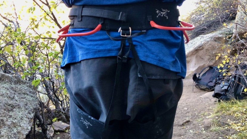 arc'teryx c-quence - with a very thin construction, the harness adapts to the body well...