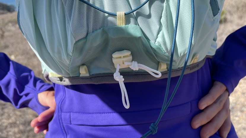 hydration pack for running womens - helpful bungees on the ultra vest 6.0 provide secure storage for...