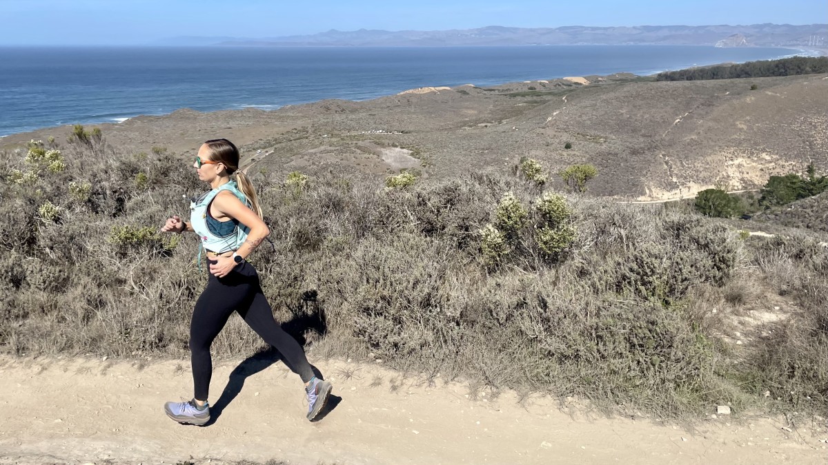 Ultimate Direction Ultra Vesta 6.0 - Women's Review (The Ultra Vesta is our top fit for race day because it allows you to comfortably carry all of the items you need to...)