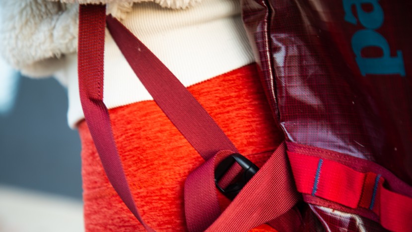 patagonia black hole duffel 55l - a hipbelt sure would make the black hole duffel more comfortable.