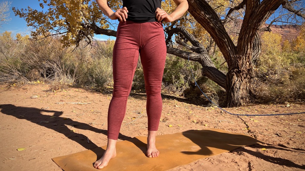 How to Choose Long Underwear Bottoms for Women - GearLab