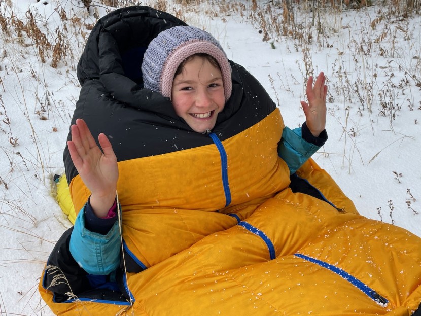 marmot col -20 - look, dad, now please pass the hot cocoa