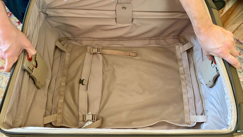 engaging the cx system on each side of the bag is easier than ever...