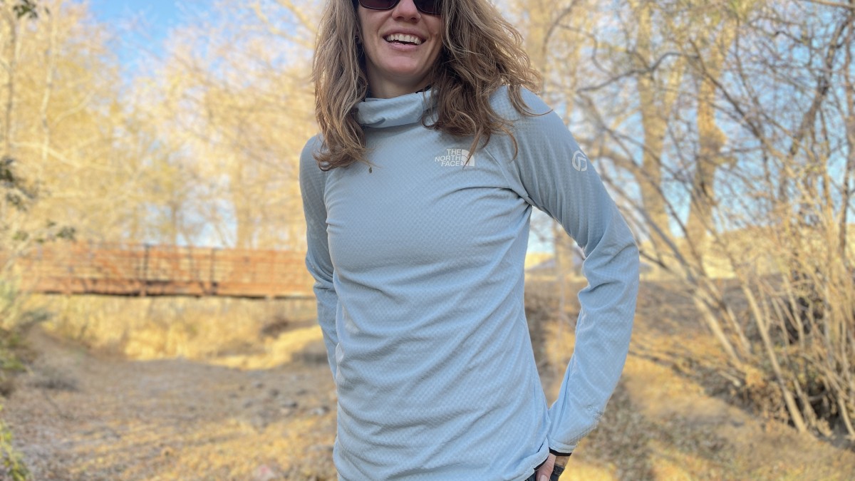 The North Face Summit FutureFleece LT Hooded Pullover - Women's Review (The Summit Pullover is a great active layer.)