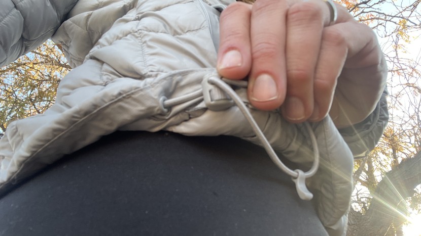 the north face thermoball eco hoodie 2.0 for women - a single point of adjustability characterizes the bungee-filled hem...