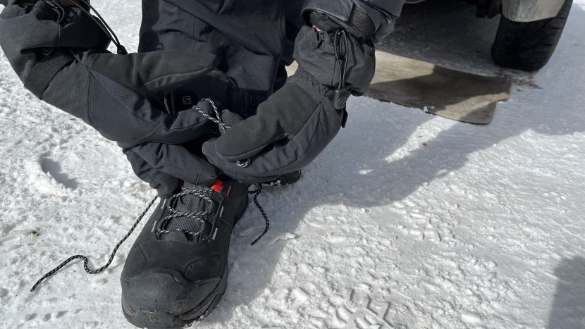 gordini aquabloc down gauntlet glove - it was hard to tie our boot laces in these gloves.