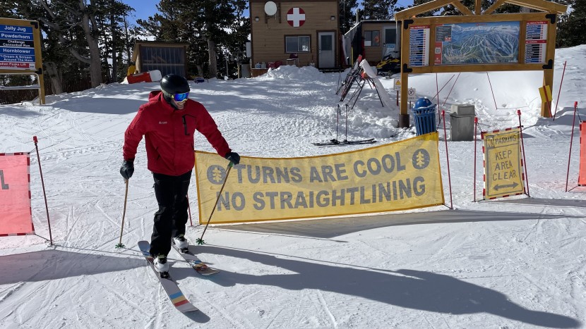 moerdeng waterproof ski jacket - that's right kids, turns are cool! you'll fit right in with the slow...