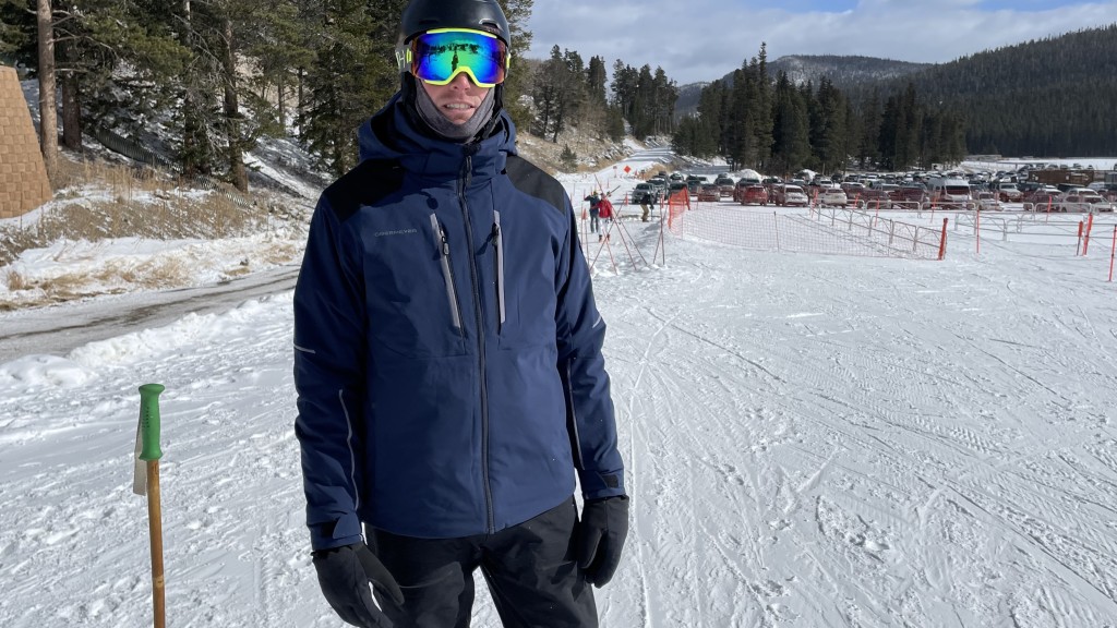 10 Best Ski Jackets for Men 2023-2024 – Renoun Skis