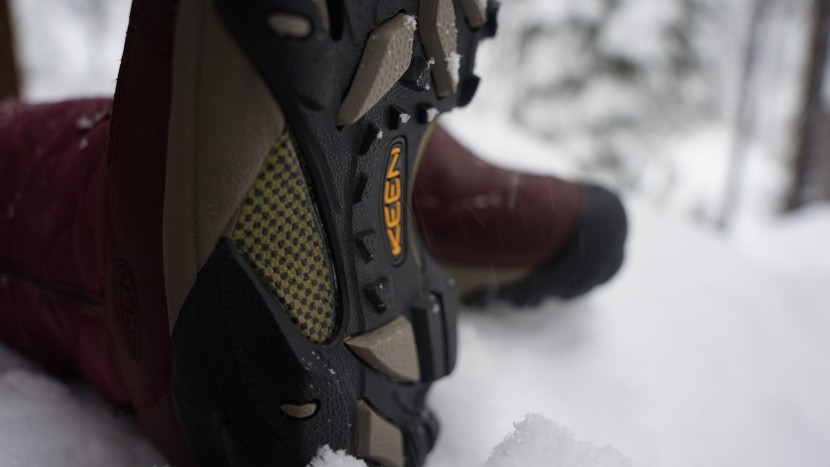 keen betty pull-on - a supportive midsole with an interesting outsole lug pattern that...