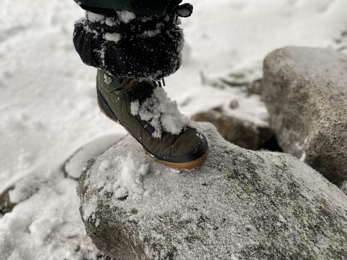 Columbia Minx Shorty III Review (The boot had surprisingly good traction on snowy surfaces, but the lugs had a hard time gripping icier surfaces...)