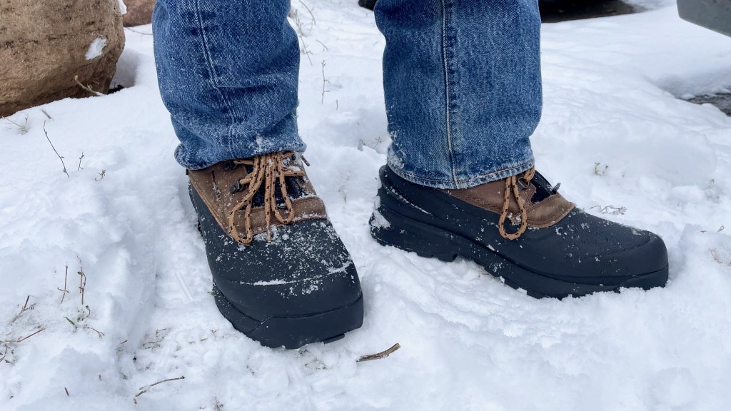 the north face chilkat v 400 winter boots men review