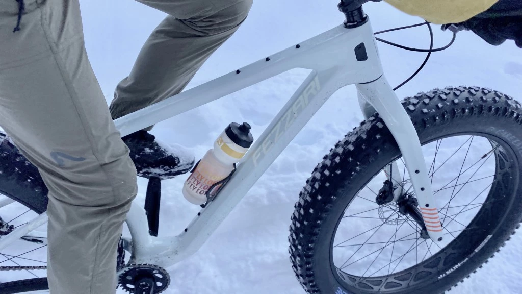 fat bike - bottle bosses and 3-pack mounts for bags and accessories like those...