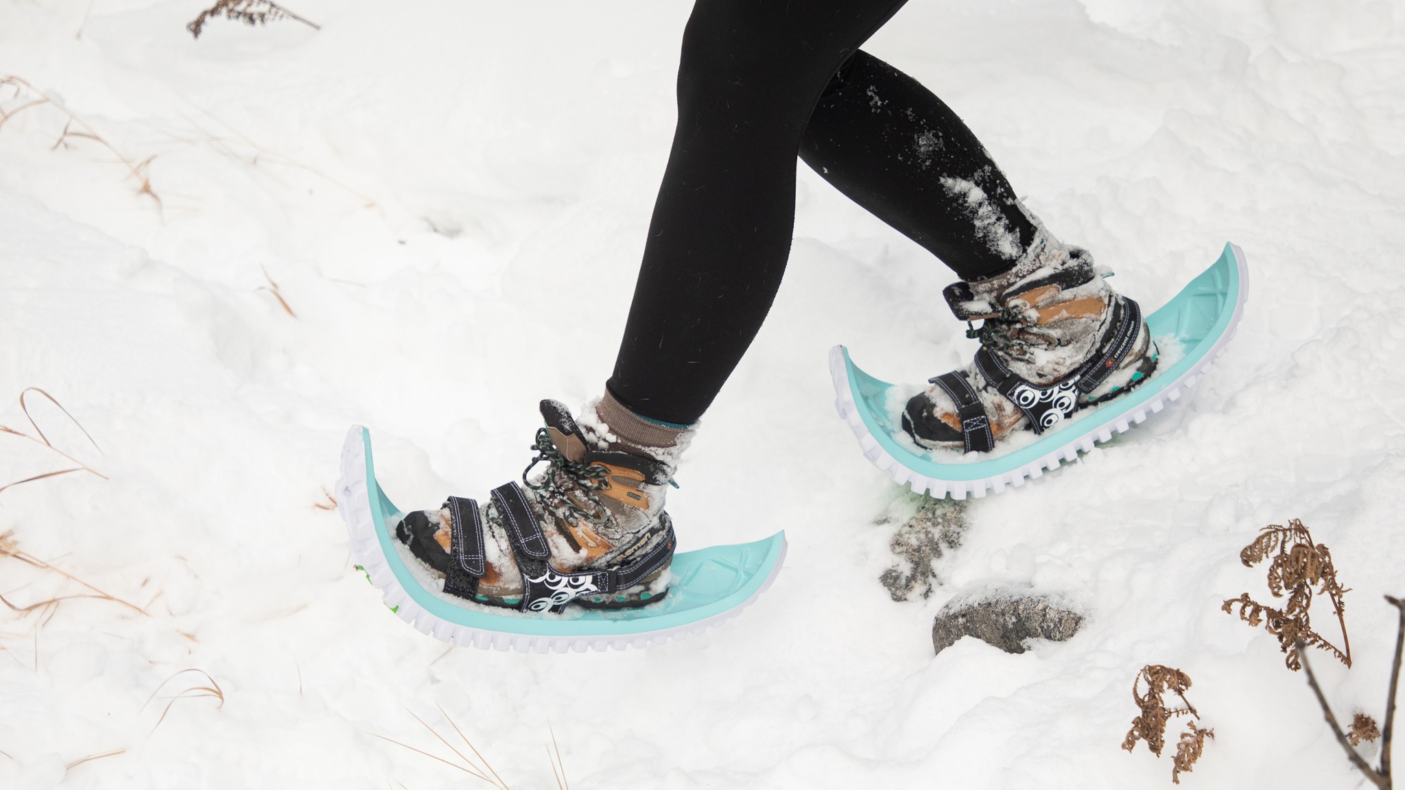 Jogging Snowshoes Crescent Moon Snowshoes 825 Hiking Crescent Moon