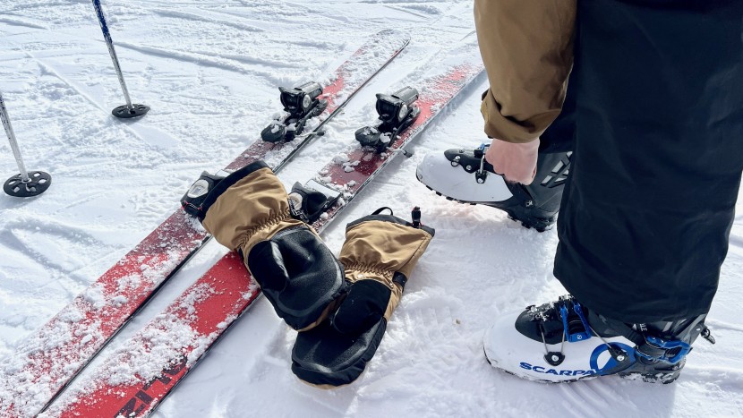 the north face montana ski mitts - it&#039;s nearly impossible to accomplish anything while wearing these...