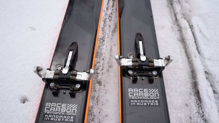 dynafit superlite 150 - simple, stripped down toe pieces of the dynafit superlite 150.