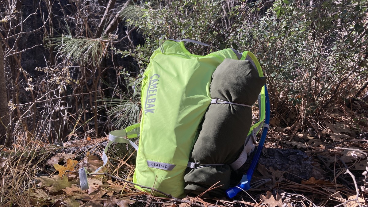 camelbak classic light 70 hydration pack review