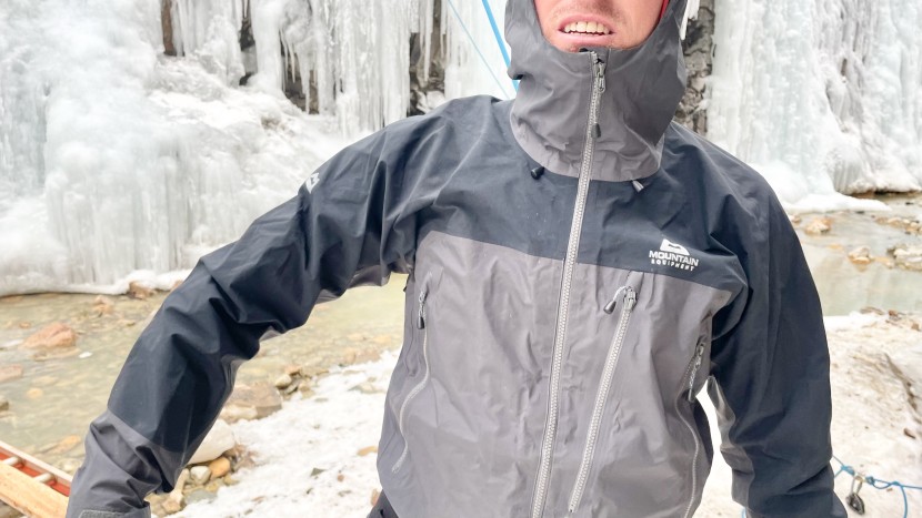 mountain equipment lhotse - the side of the lhotse is cut in a way that pulls the fabric up into...