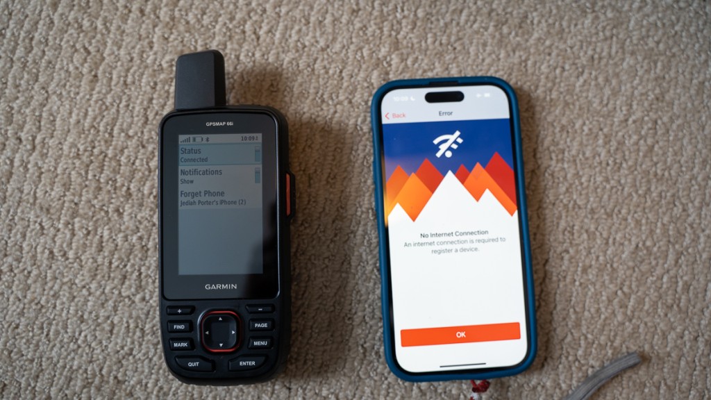 Garmin GPSMAP® 66i  Handheld Hiking GPS