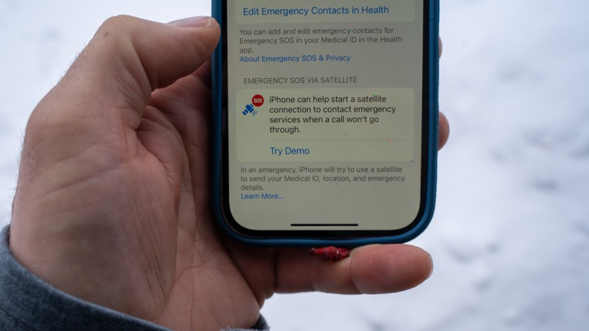iphone satellite messaging - find the satellite sos demo mode in the settings of your iphone 14