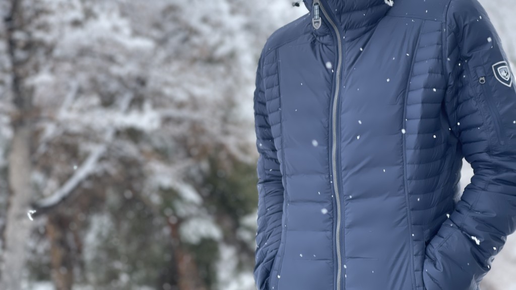 Need a jacket that transitions from trails to cocktails? The Kuhl Spyfire  women's down jacket doesn't skimp on details or style. Put this o…