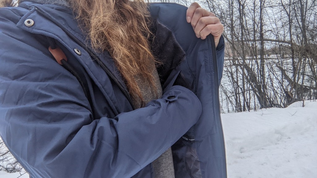 Wantdo Waterproof Snow Jacket - Women's Review | Tested by GearLab