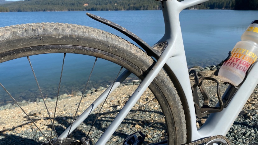 yt szepter core 4 - the custom front and rear fenders add some weather and conditions...