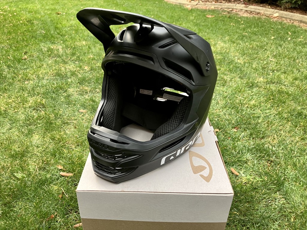 giro insurgent spherical - this heavily-padded helmet hugged our heads beautifully.