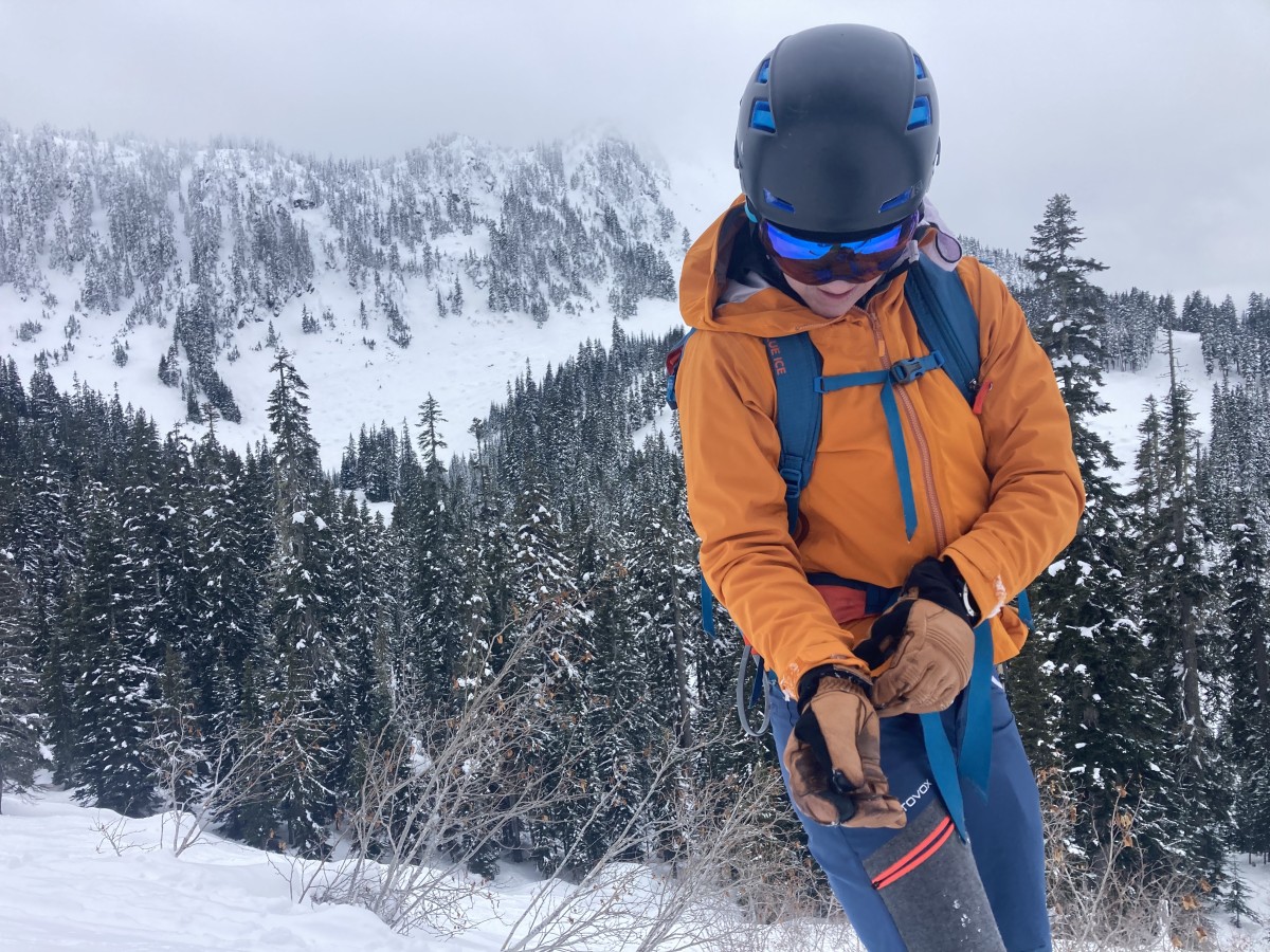 Rab Kinetic Alpine 2.0 - Women's Review (Durable enough for a rough day of backcountry skiing!)