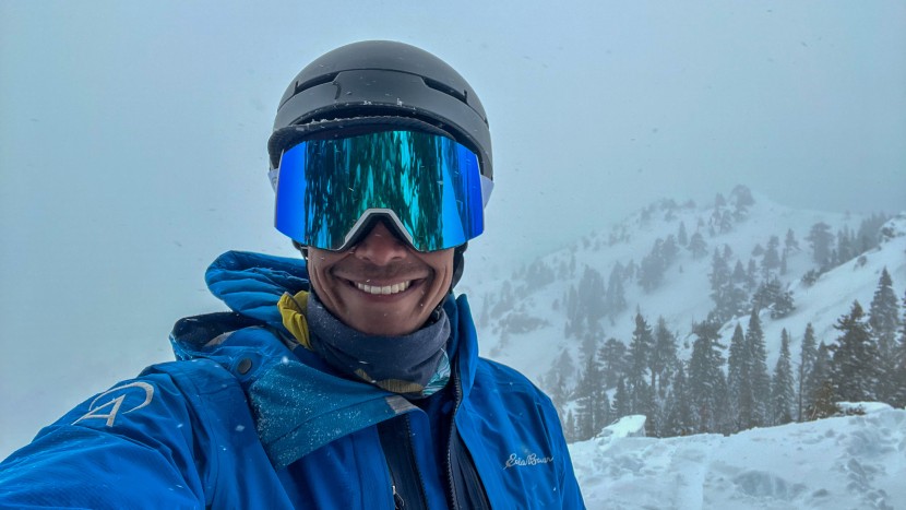 smith summit mips - pictured here is the gap created when used with a larger beanie.