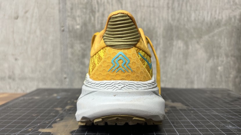 hoka challenger 7 - surprisingly lightweight given the size and stature of this model...