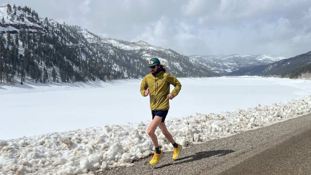 trail running shoes men - we are impressed with the lightweight design of the challenger 7...