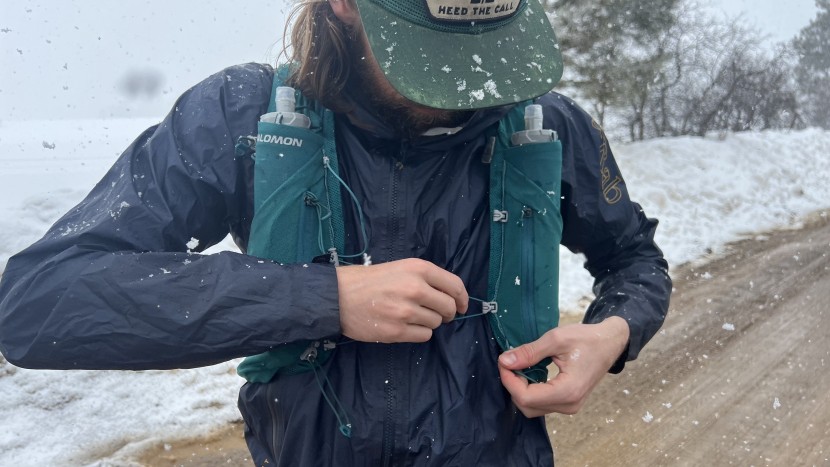 salomon adv skin 12 set - with the tension device located in the middle of your chest, equal...