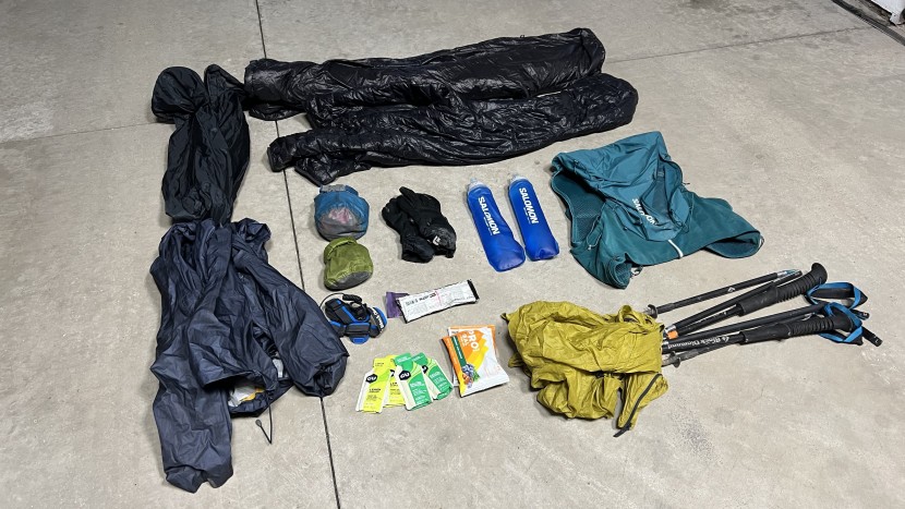 salomon adv skin 12 set - a sample kit by volume for the salomon adv skin 12: full puffy...