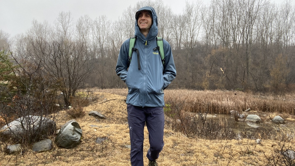 rab kinetic alpine 2.0 rain jacket men review